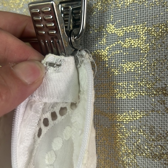 Banana Republic White Cotton Eyelet Lace Skirt Size 4 - Picture 7 of 13